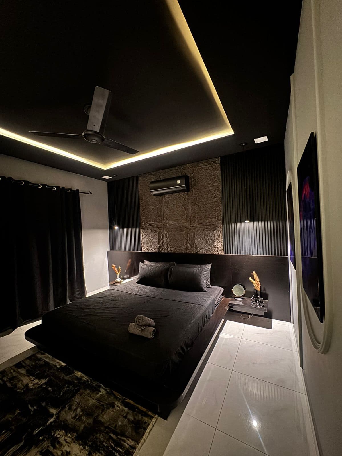 Infinity Lounge — 2